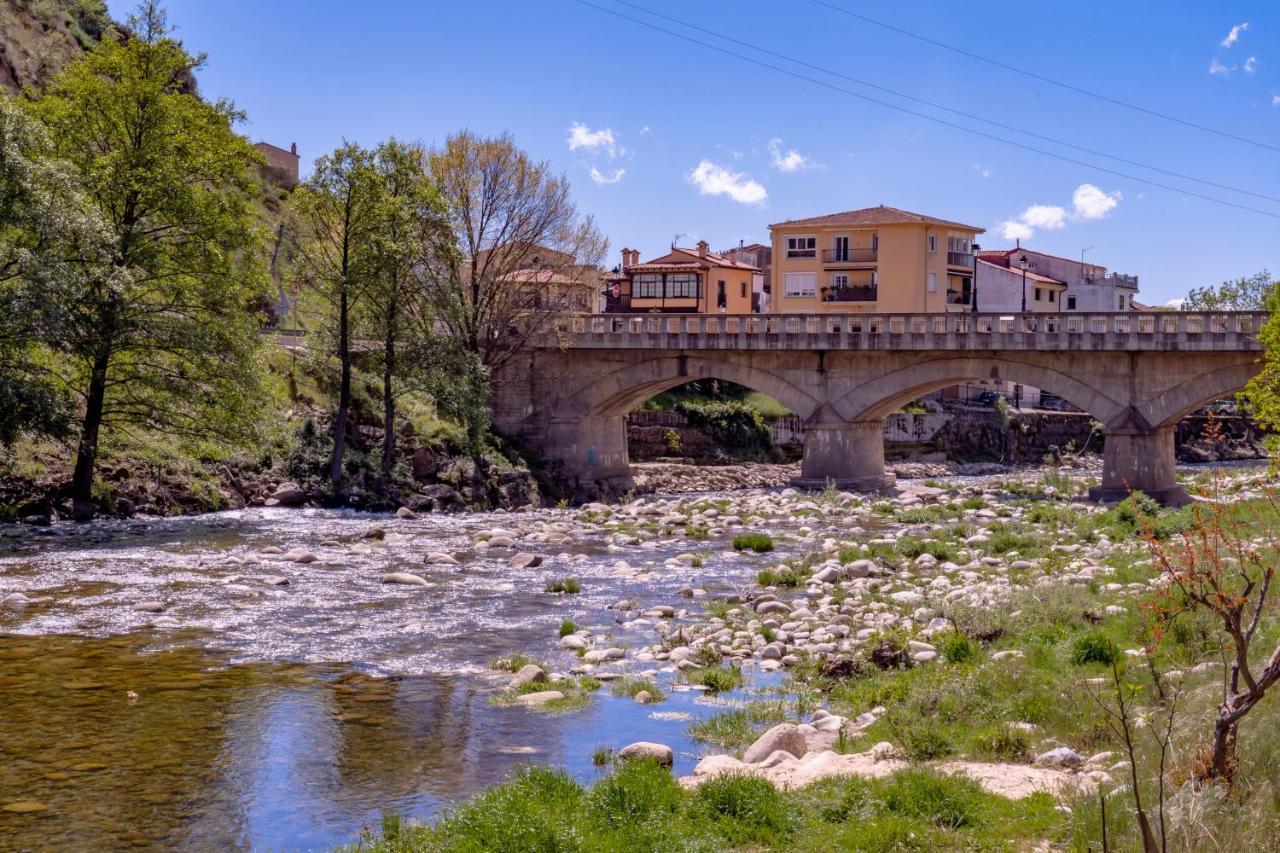 La Canada Del Valle Del Jerte Navaconcejo Bagian luar foto